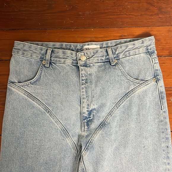 Zara Jeans high waist light wash straight leg Size 10 - Picture 2 of 6